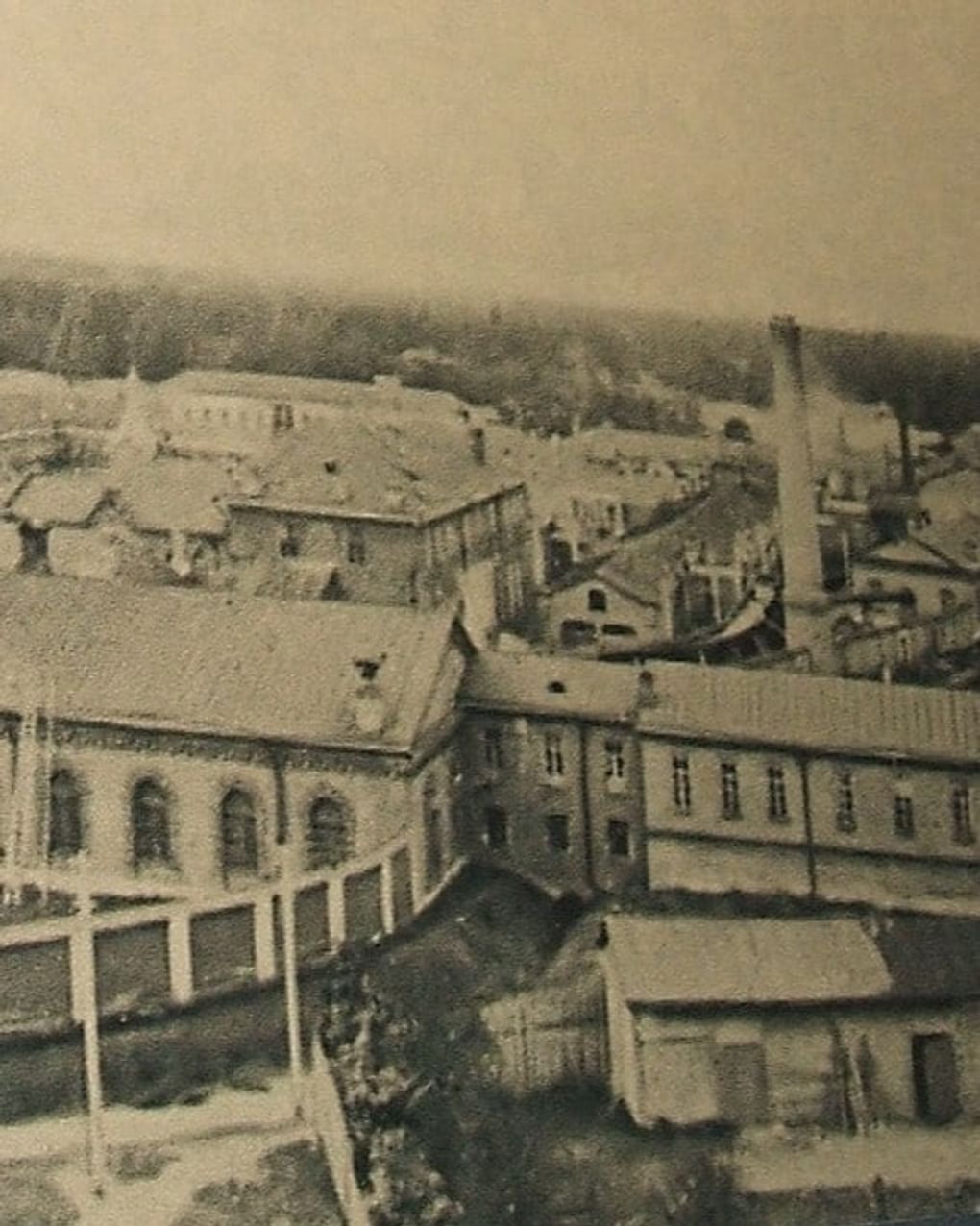 Сестрорецкий оружейный завод. Санкт-Петербург, до 1900 года. Фотография: <a href="https://commons.wikimedia.org/wiki/File:Сестрорецкий_оружейный_завод_место_до_ГЭС.JPG" target="_blank">wikimedia.org</a> / <a href="https://en.wikipedia.org/wiki/Public_domain" target="_blank">Public domain</a>