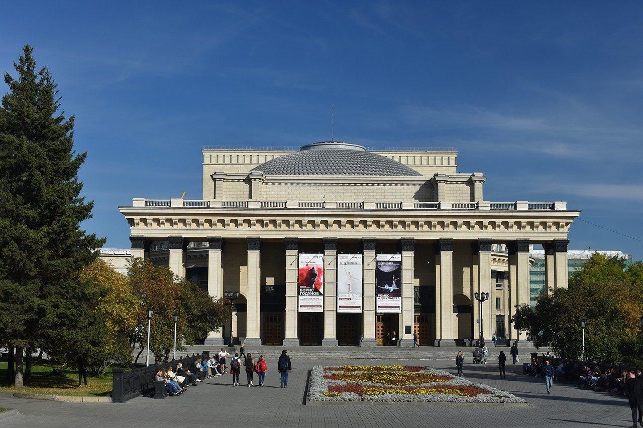 Театр оперы в новосибирске
