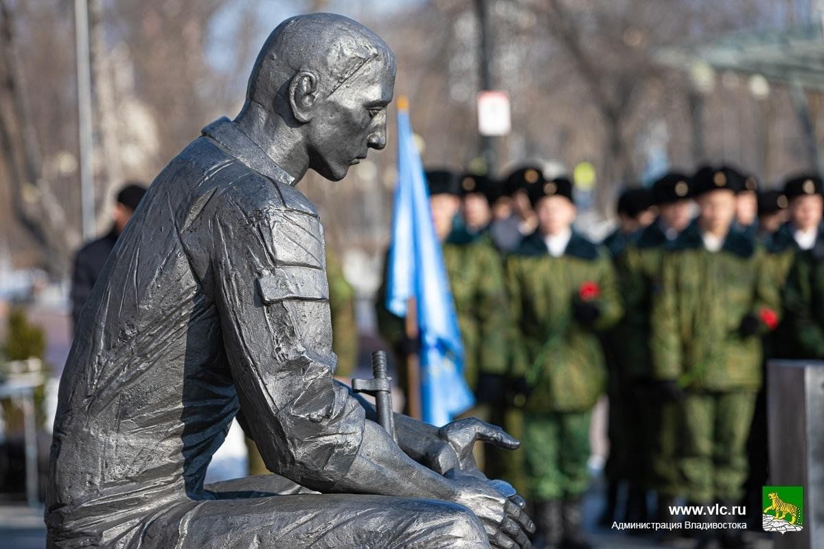 Память русских солдат. Памяти погибших. Владивосток Чечня. Память о Владивостоке.