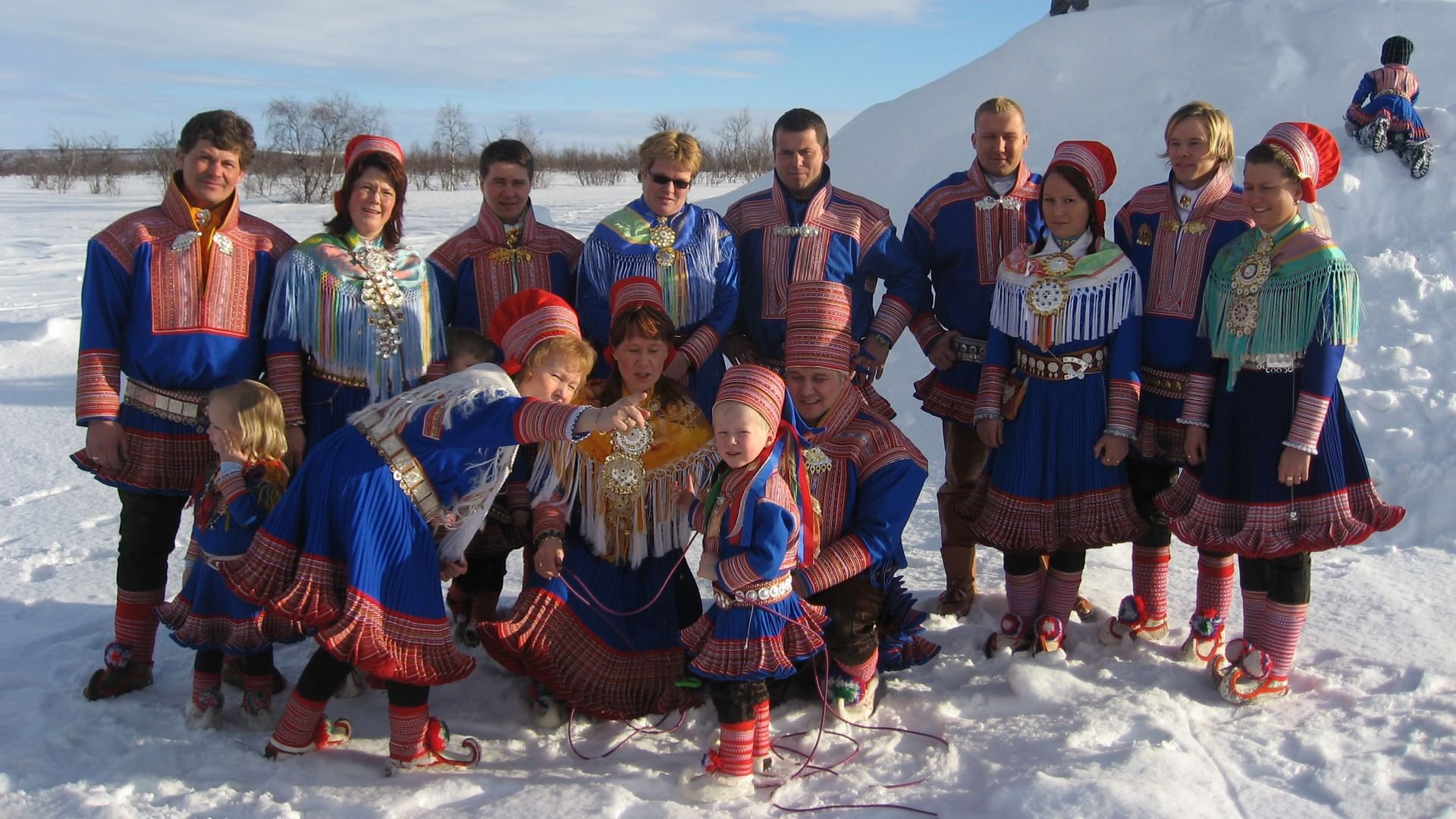 Саамы Кольского полуострова костюм. Народы Кольского полуострова коренные. Саамы народ Норвегия. Саамы лопари.