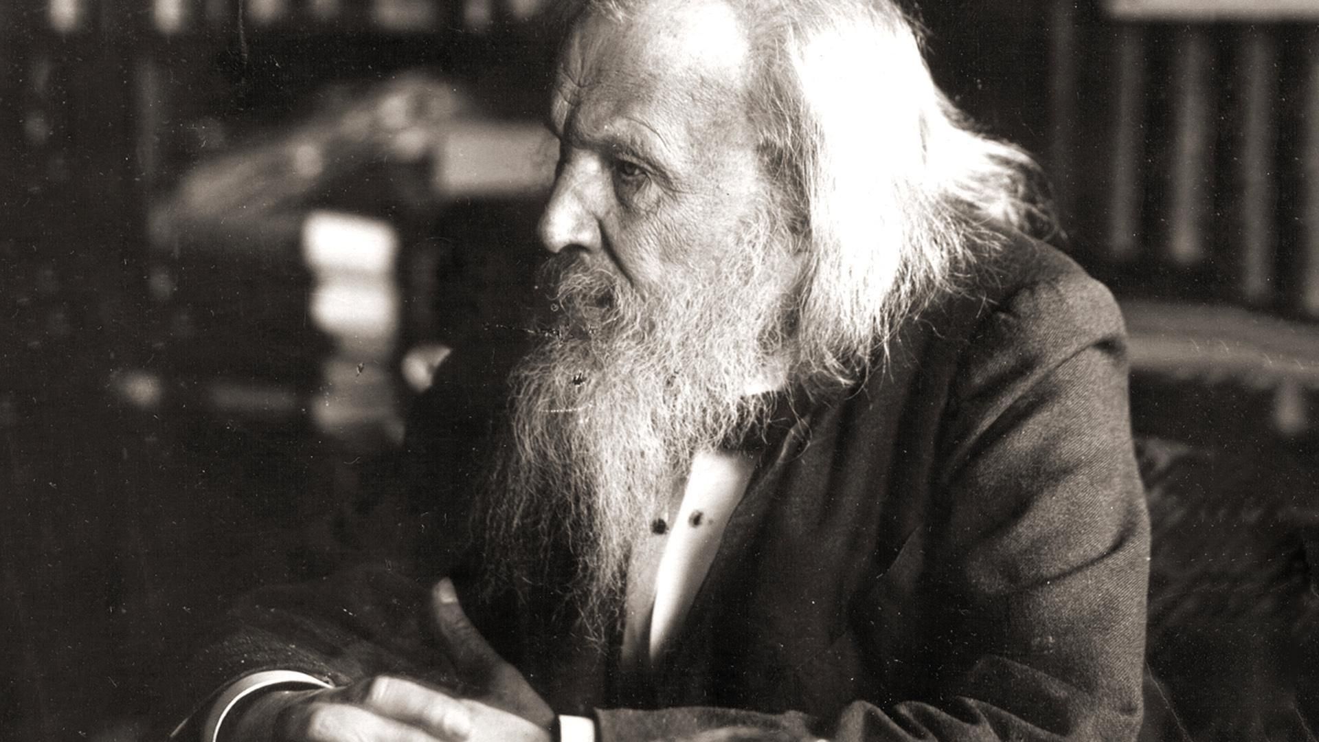 Менделеев сайт. Д.И. Менделеев (1834-1907).