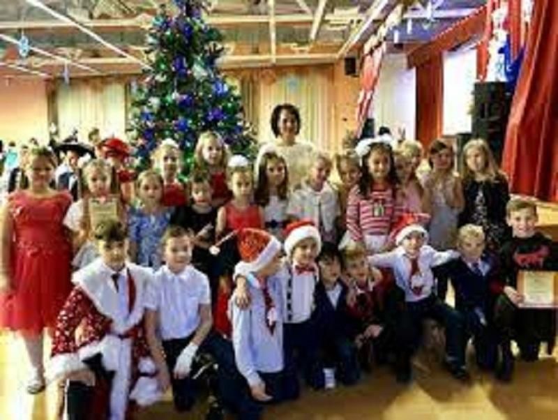 как в школе проходит новый год