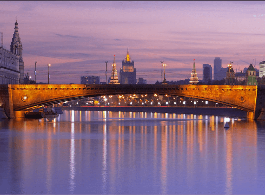 Большой Москворецкий мост. Москва. Фотография: Андрей Уляшев / wikimedia.org