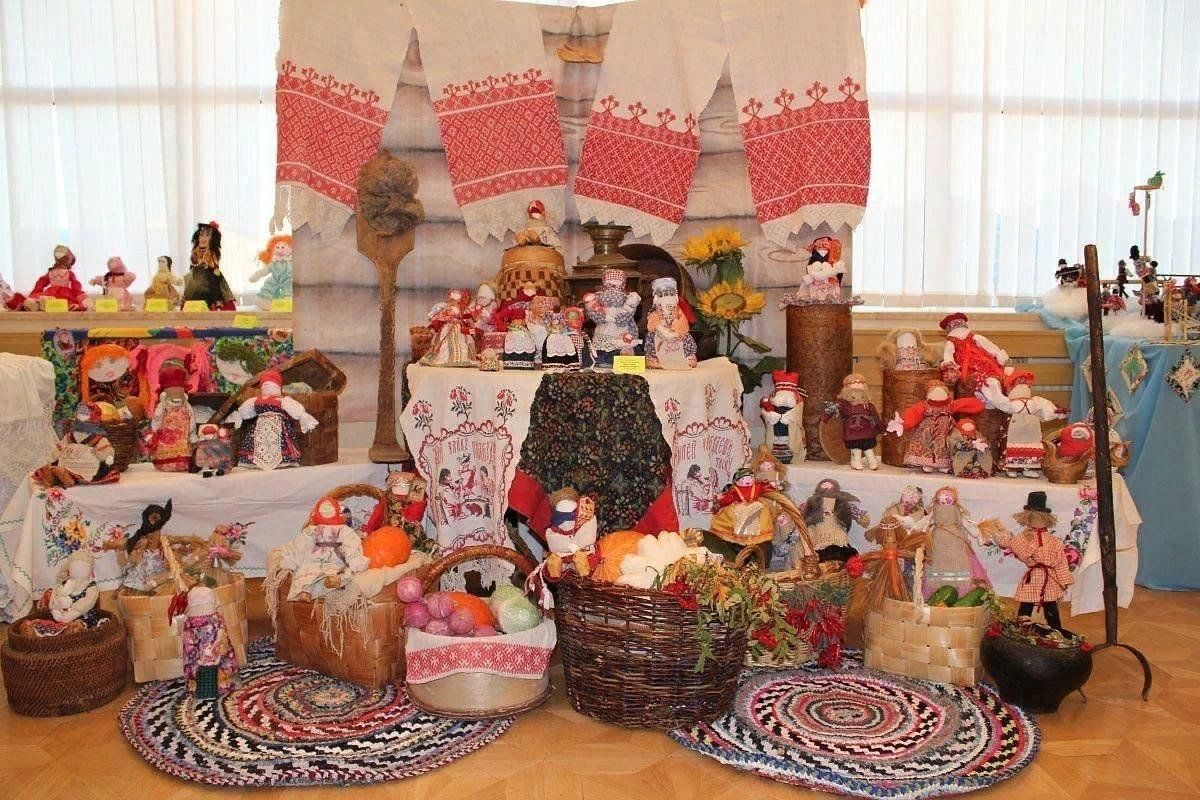 Выставка народного творчества фото