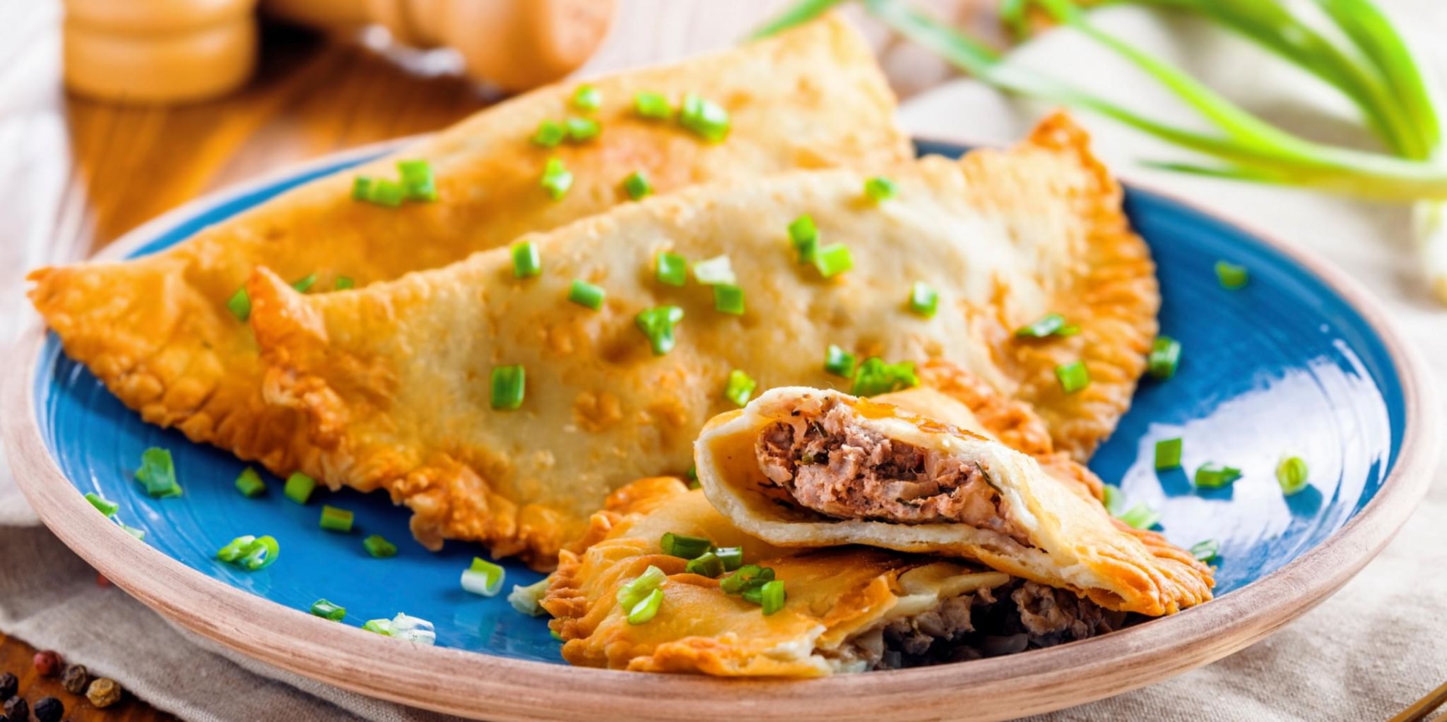 Ответы Mail.ru: В каком кафе пробовали вкусные чебуреки (Москва)