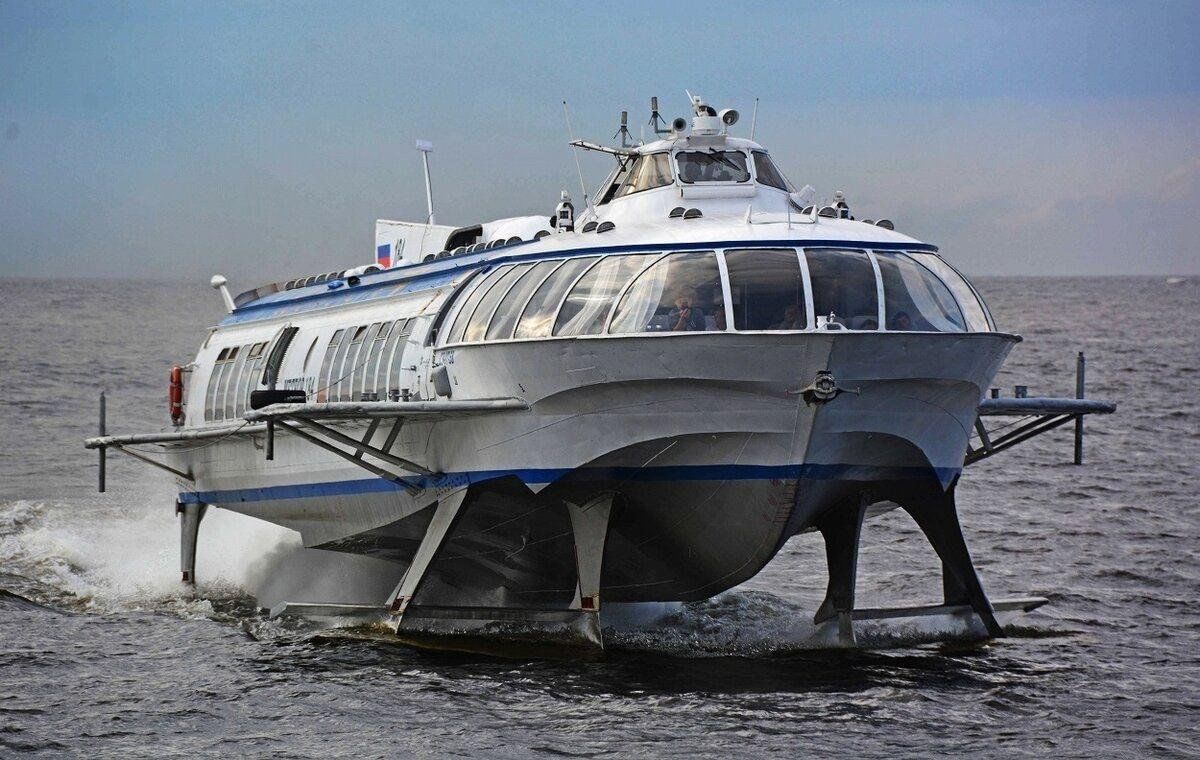 Корабль ракета на подводных крыльях фото