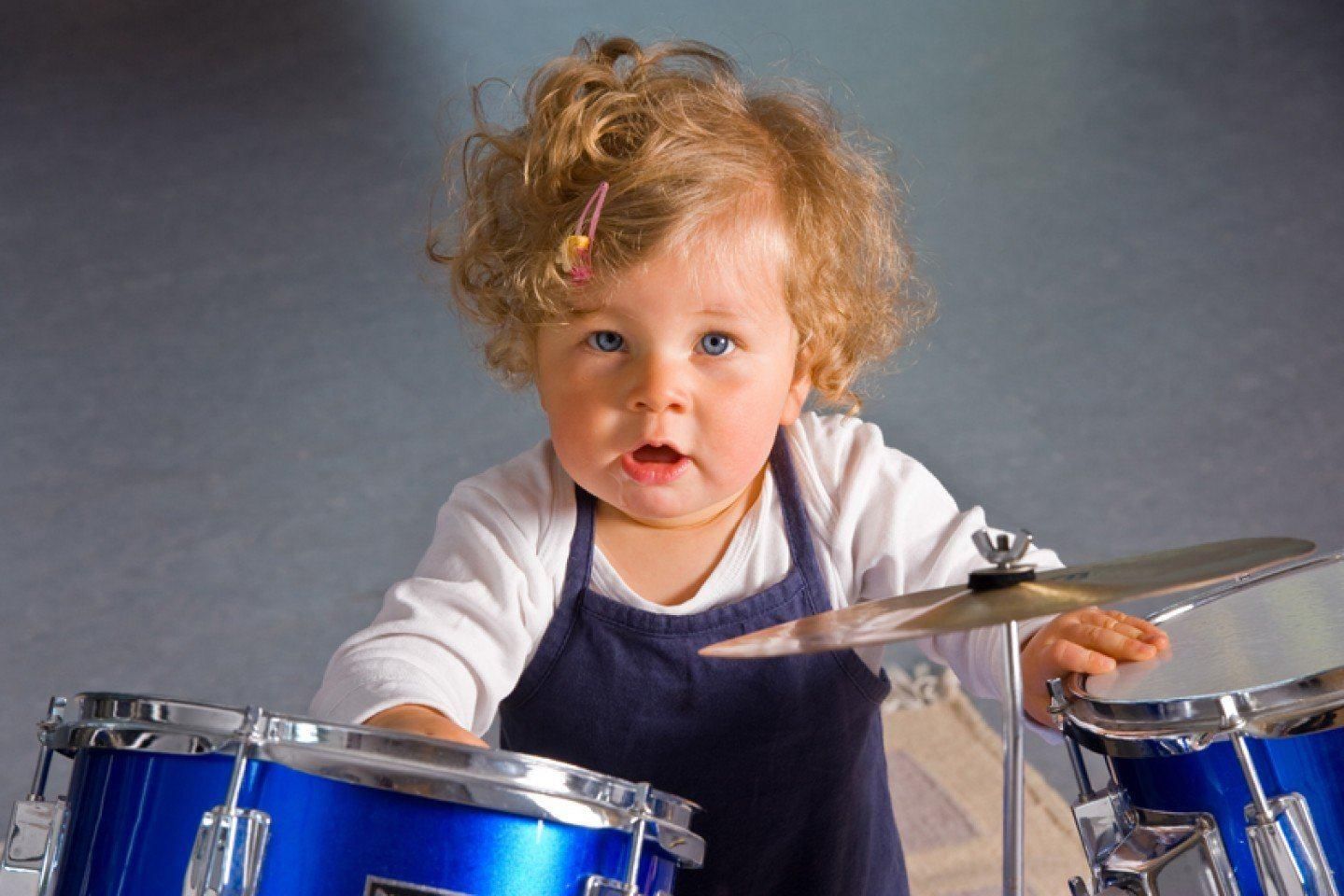 Воспитать музыканта. Дети музыканты. Музыкальные инструменты для детей. Талантливые дети. Музыкальная одаренность детей.