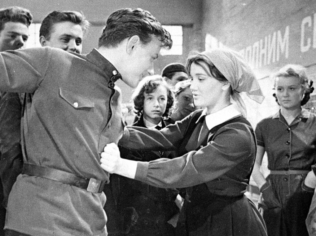 Кадр из художественного фильма Юлия Райзмана «А если это любовь?» (1961)