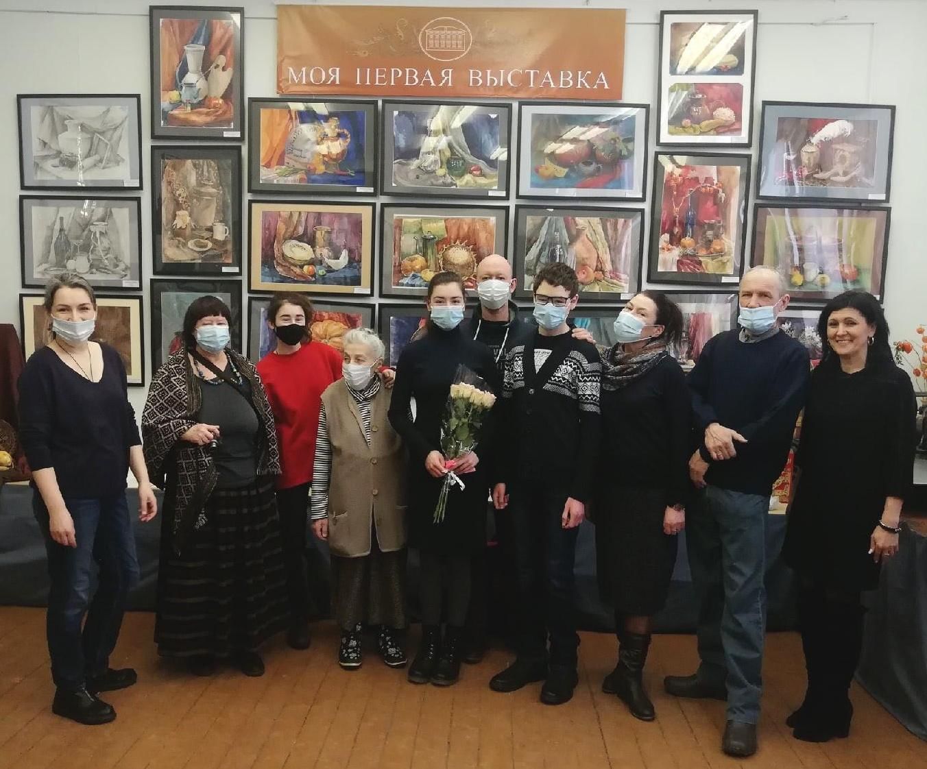 Моя первая выставка" - Селиванова Полина и Губарева Виктория - Детская художеств