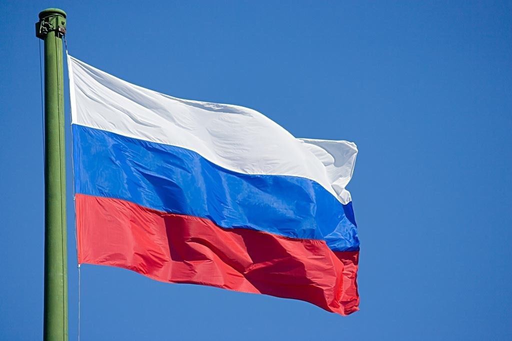 Как выглядит российский флаг картинки