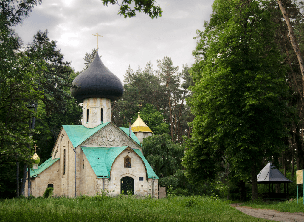 Спасо-Преображенский храм. Натальевка, Харьковская область, Украина. Фотография: Ryzhkov Sergey / wikimedia.org