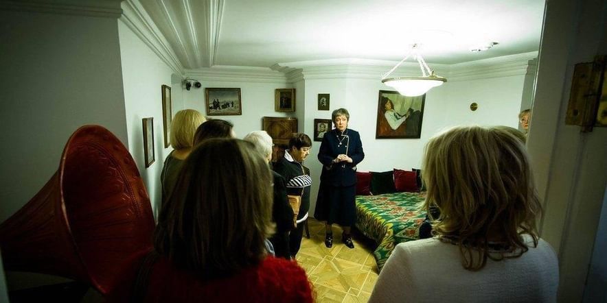 Основное изображение для события Обзорная экскурсия по квартире Марины Цветаевой