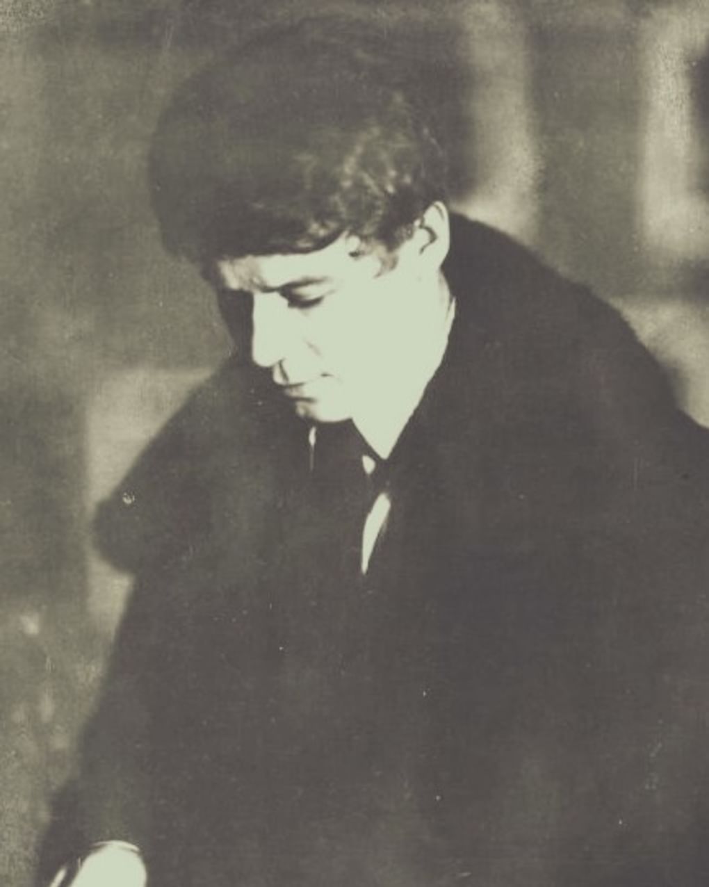 Поэт Сергей Есенин. 1924. Фотография: Моисей Наппельбаум / Мультимедиа арт музей, Москва
