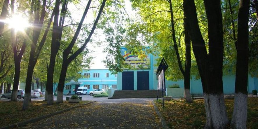 Основное изображение для учреждения Дворец культуры г. Кольчугина