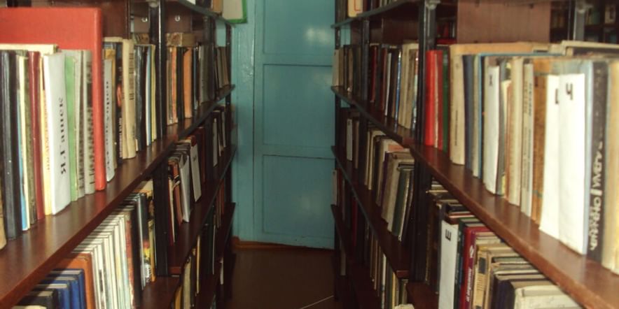 Основное изображение для учреждения Новобердяшевская сельская библиотека