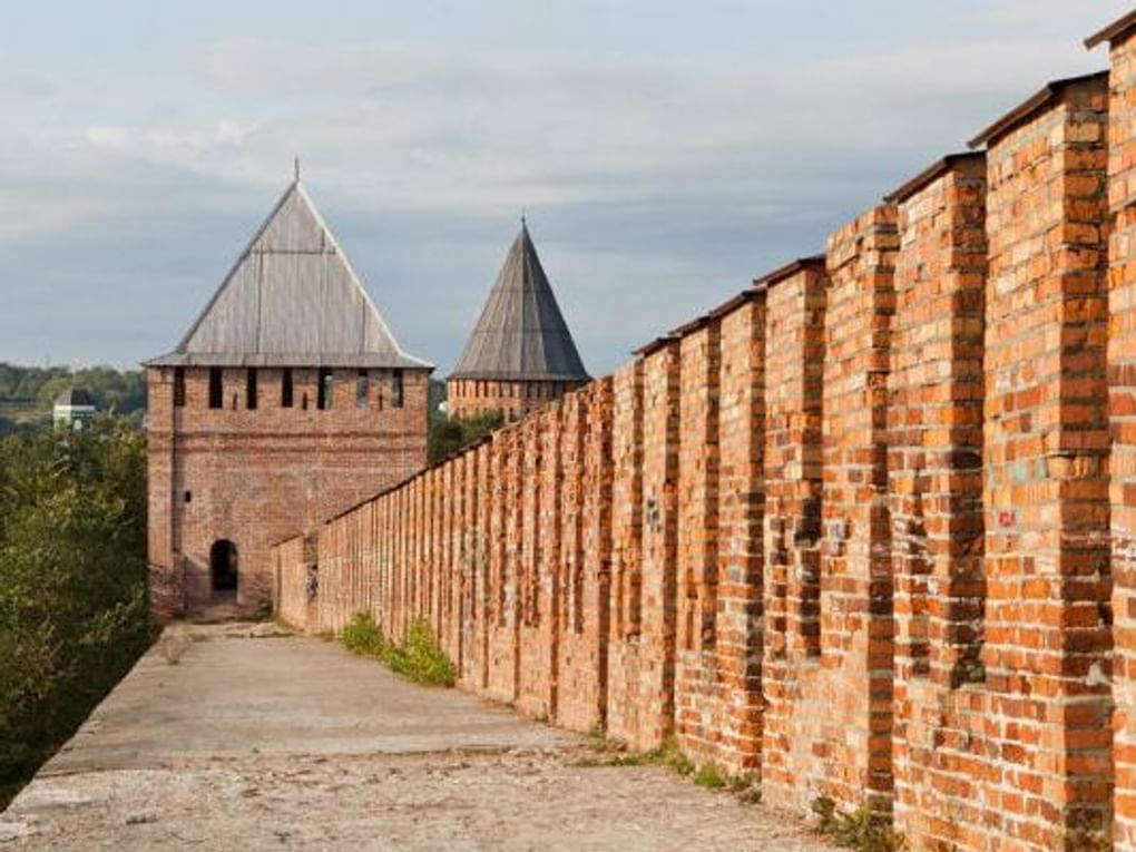 Смоленская крепостная стена. Смоленск. 1595−1602. Фотография: altertravel.ru