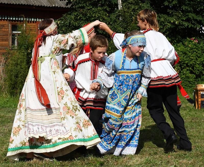 Народные игры. Фольклорный праздник. Карельские праздники национальные. Карелы праздники. Национальные праздники Карелов.