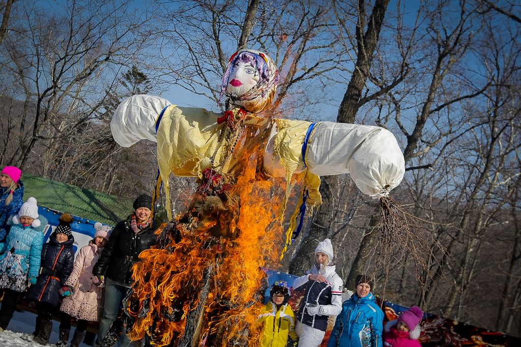 Сжигание чучела на масленицу картинки