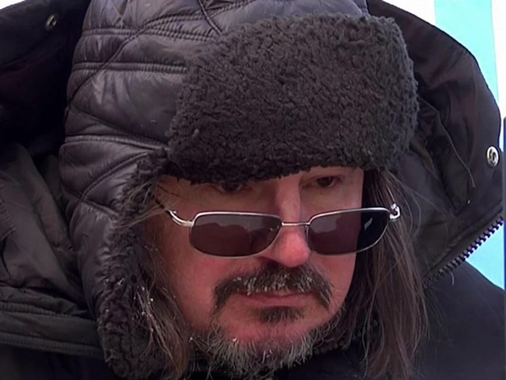 Режиссер Алексей Балабанов. Кадр из документального фильма Любови Аркус «Балабанов. Колокольня. Реквием» (2022)