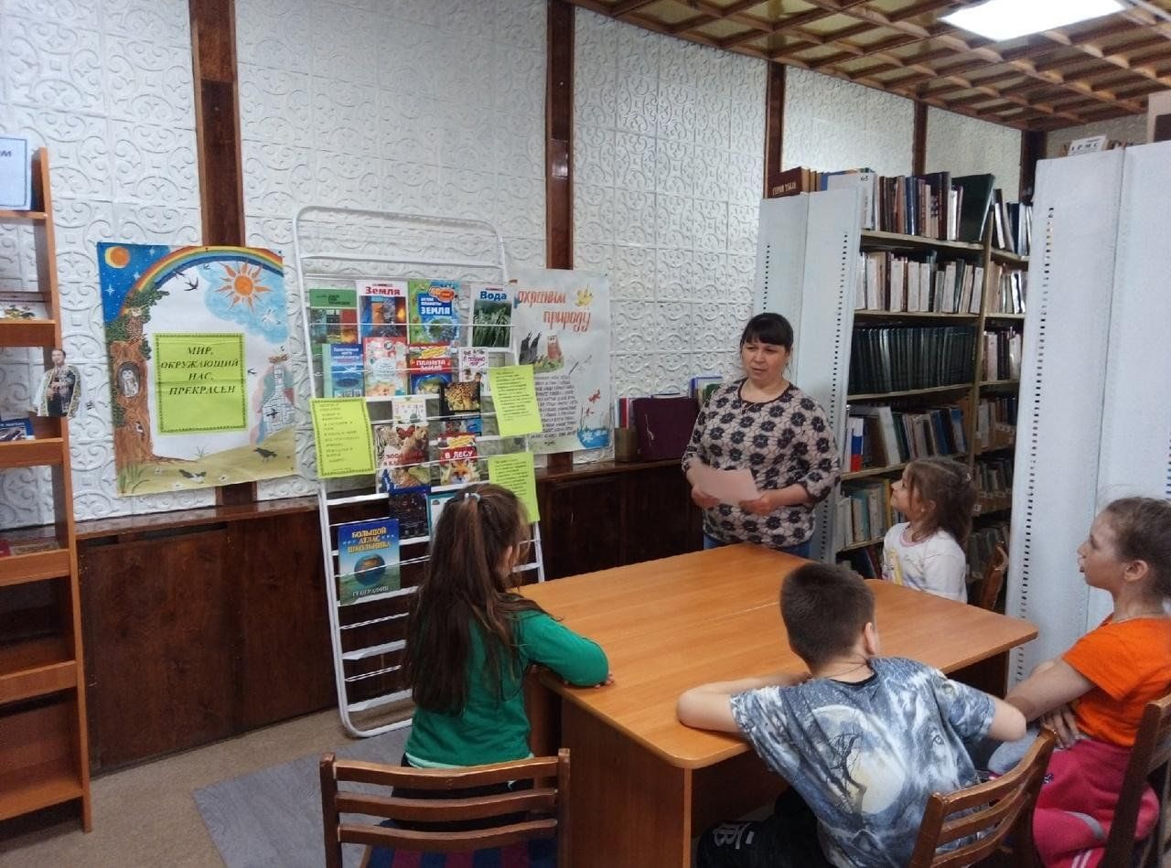 детский лагерь крылатых алтайский край. лагерь крылатых барнаул. открытие трудового отряда школьников. выставка к 1 мая в библиотеке. тош норильск.