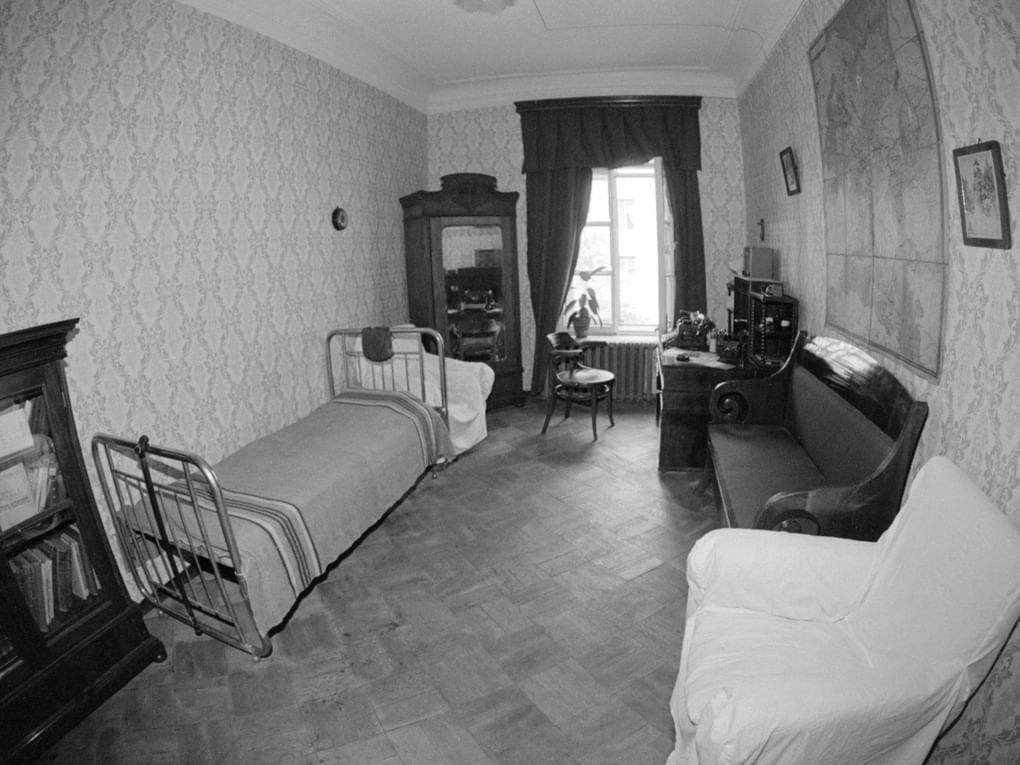 Музей-квартира Михаила Зощенко. Санкт-Петербург, 1992 год. Фотография: Николай Беркетов / Фотохроника ТАСС
