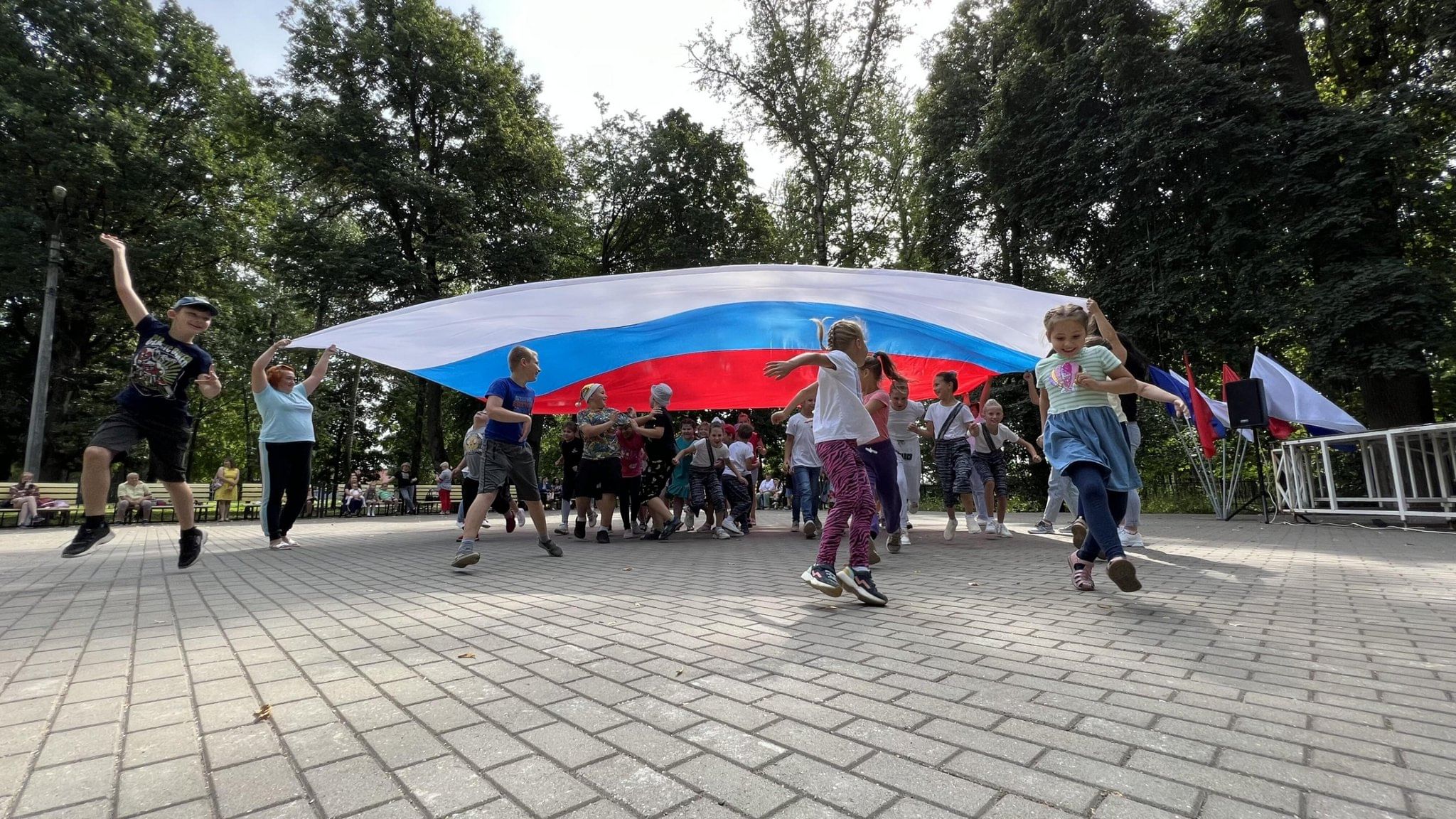 Игровая программа на день флага