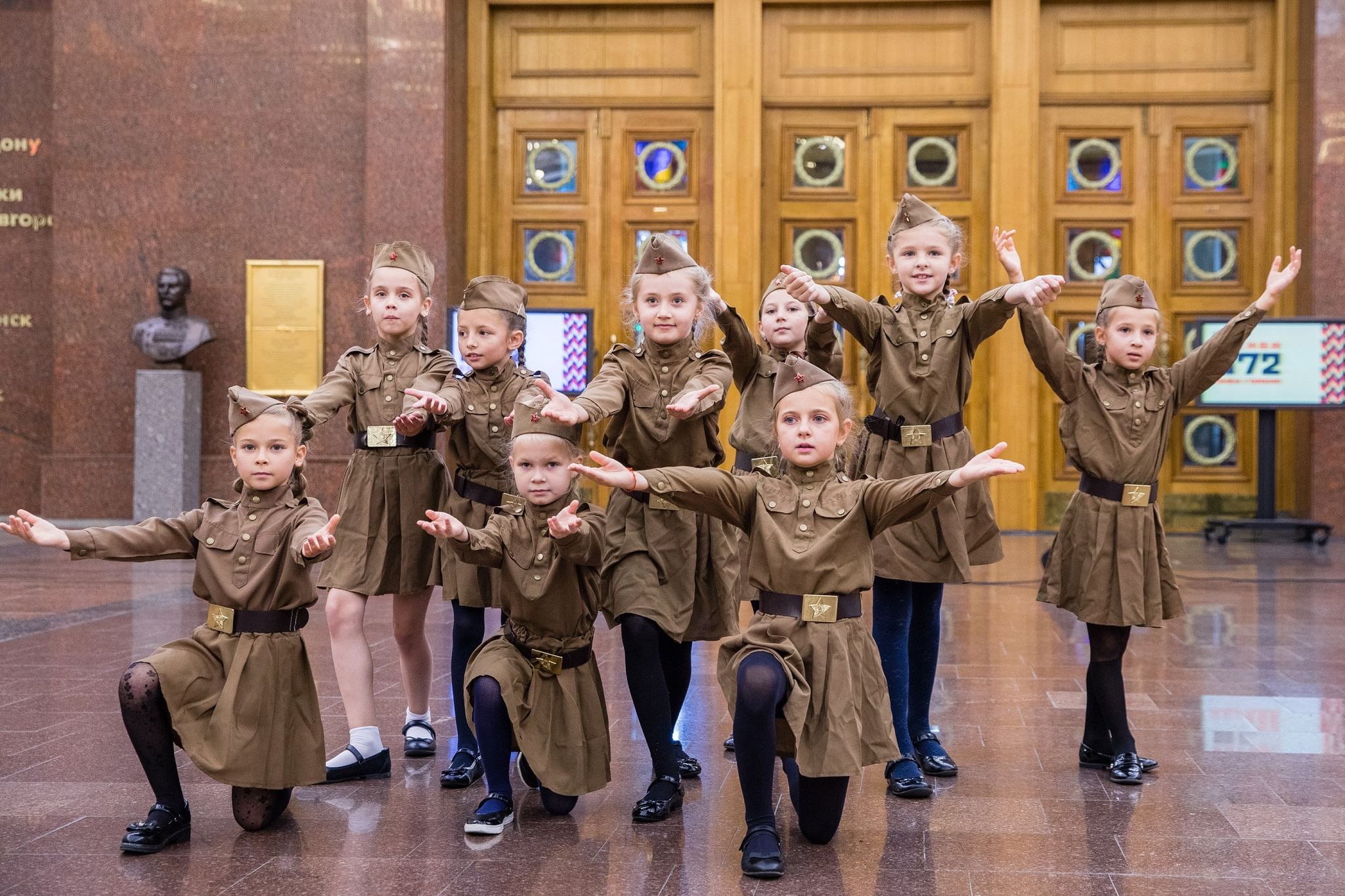 Музей Победы концерт Журавли Победы. Выступление детей на 9 мая. Детский концерт в музее Победы. День Победы театр.