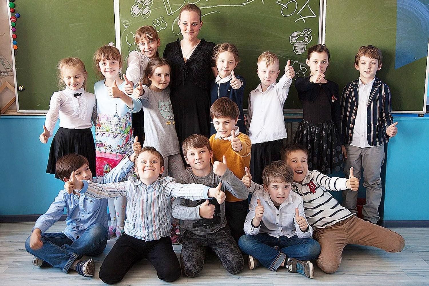 Фото класса с классным руководителем Видео поздравление "Учитель, первый мой!" 2023, Дрожжановский район - дата и мес