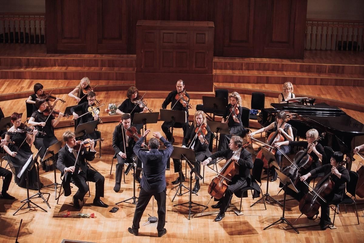 камерный оркестр. камерный оркестр. феликс коробов камерный оркестр. камерный оркестр санкт петербургской консерватории аркадий. государственный камерный оркестр рб ирина крикунова.