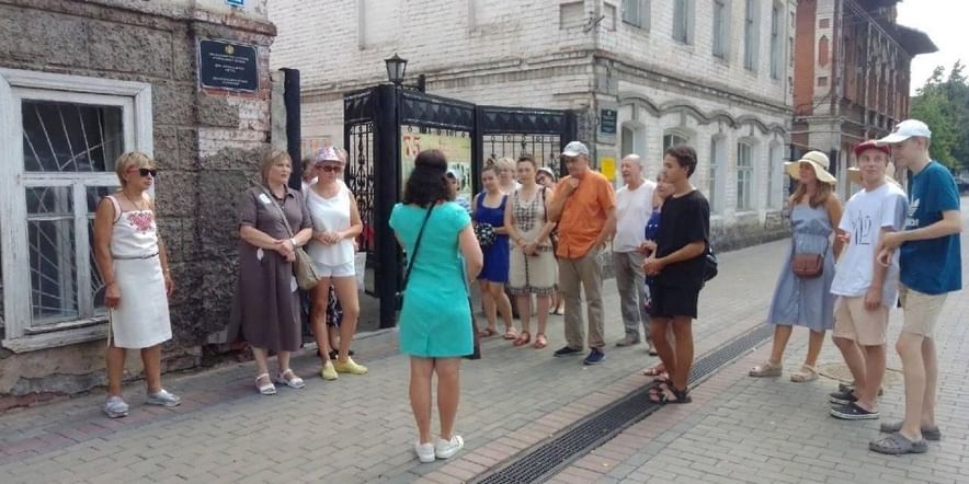 Основное изображение для события Программа «Пешеходная экскурсия по историческому центру города»