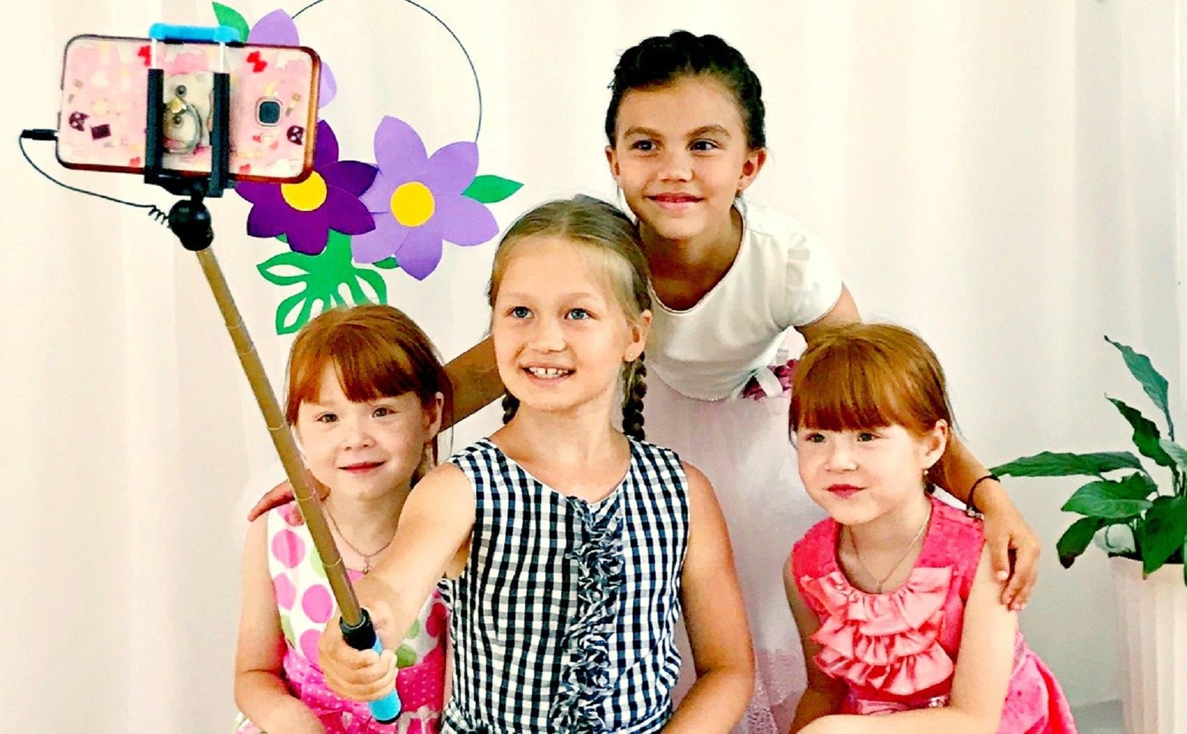 школа юного блогера. детский взгляд на детский сад. дети в детском саду. дети с нарушением зрения. дошкольники с нарушением зрения.