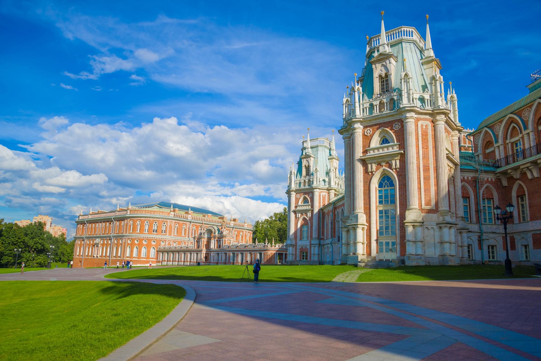 The tsaritsyno palace complex is. Царицыно музей-заповедник. Императорская Царицыно. Царицыно в Москве экскурсии. Музей Царицыно под землей.