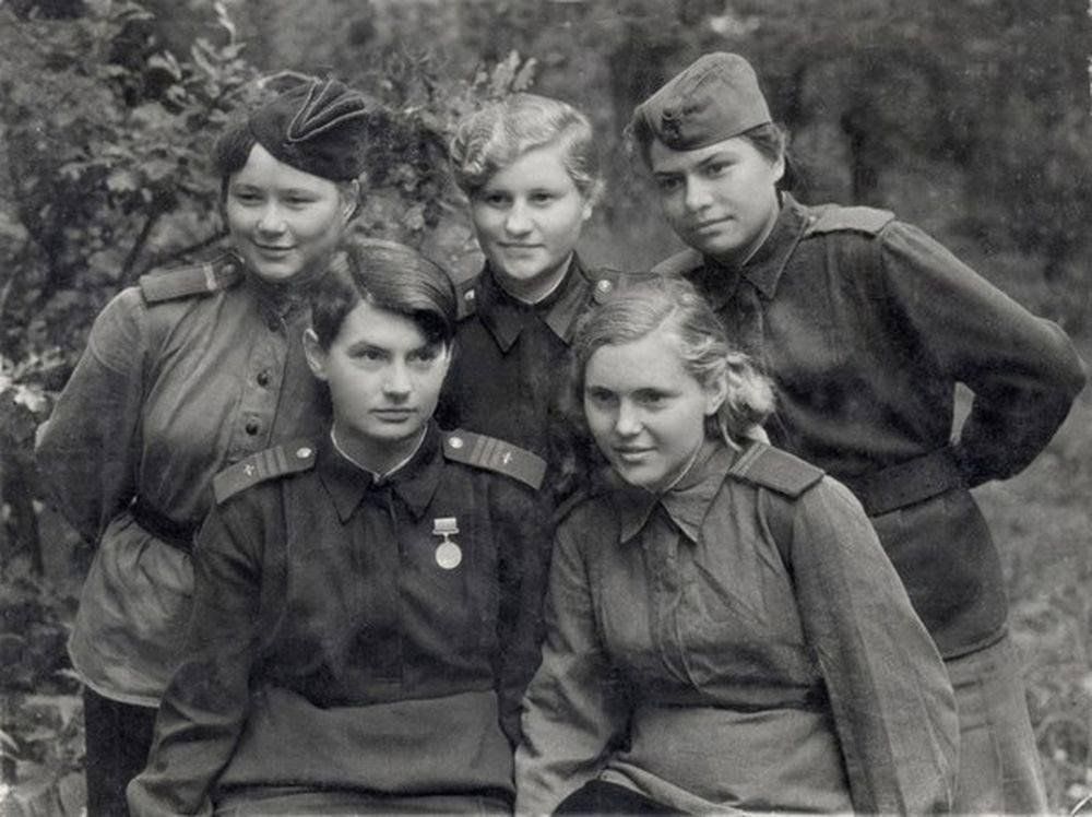 Женщины на войне фото великой отечественной войны Тематическая экскурсия "Женская военная судьба" 2024, Белгород - дата и место пр