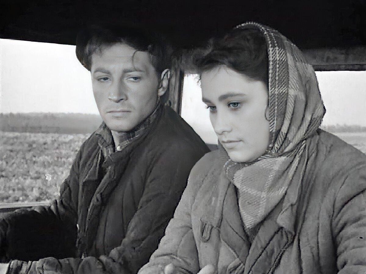Было в. Дело было в Пенькове фильм 1957. Вячеслав Тихонов дело было в Пенькове. Светлана Дружинина дело было в Пенькове. Майя Менглет дело было в Пенькове