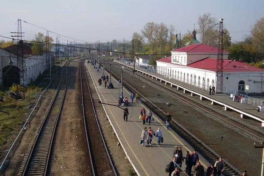 Железнодорожная станция петушки владимирская область петушки фото Экскурсия "Петушки: Шуховская башня, улица Ленина, Свято-Успенский храм" 2022, П