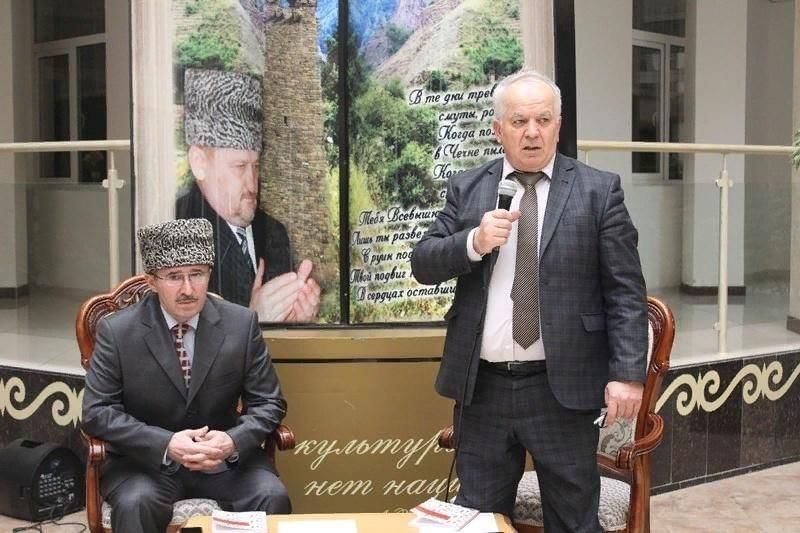 могилы в ингушетии. чечня столица республики. карта владикавказ волгоград. боевое слаживание. ненан мотт.