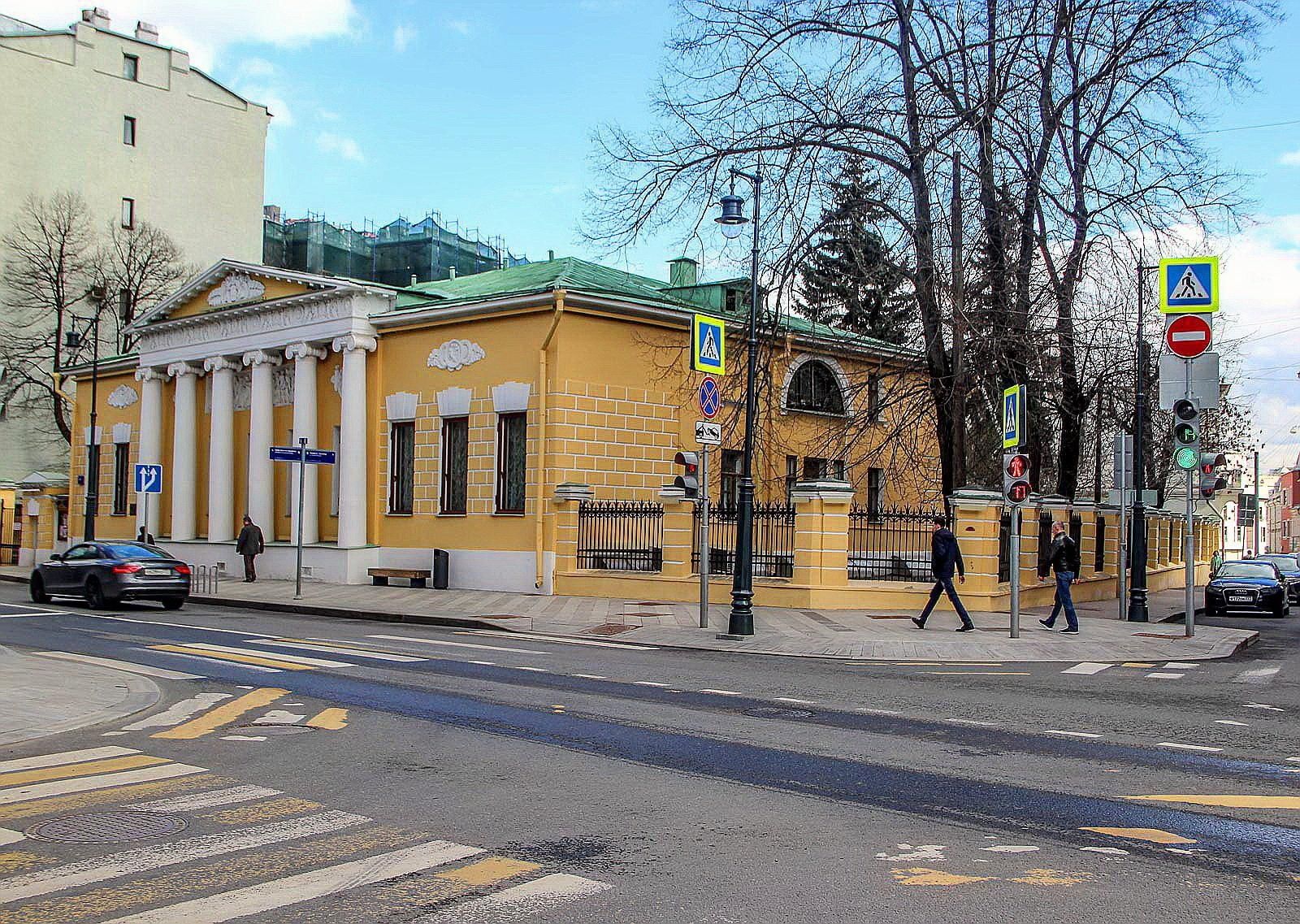 пречистенка в москве