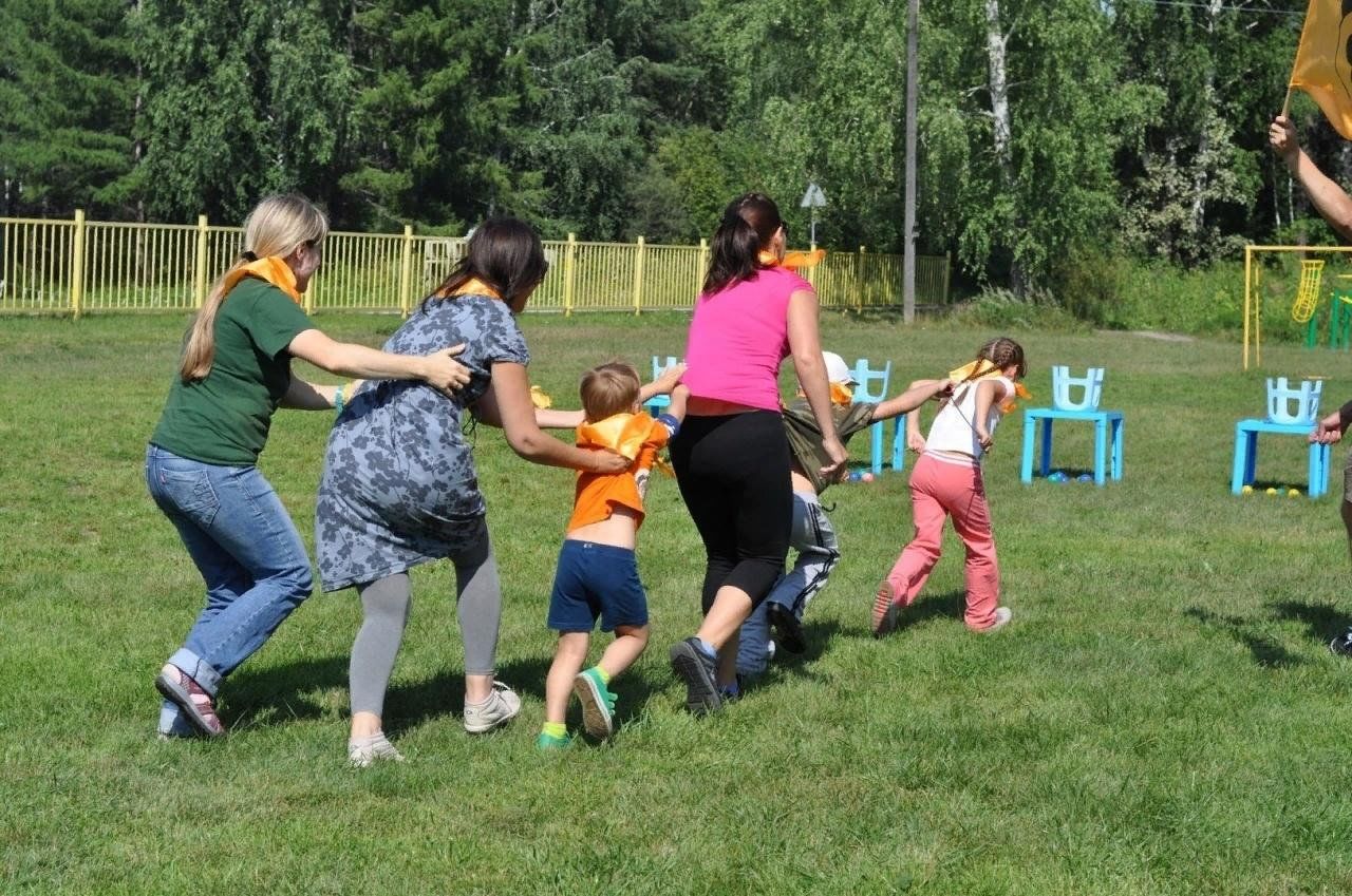 Подвижная игра со скамейкой