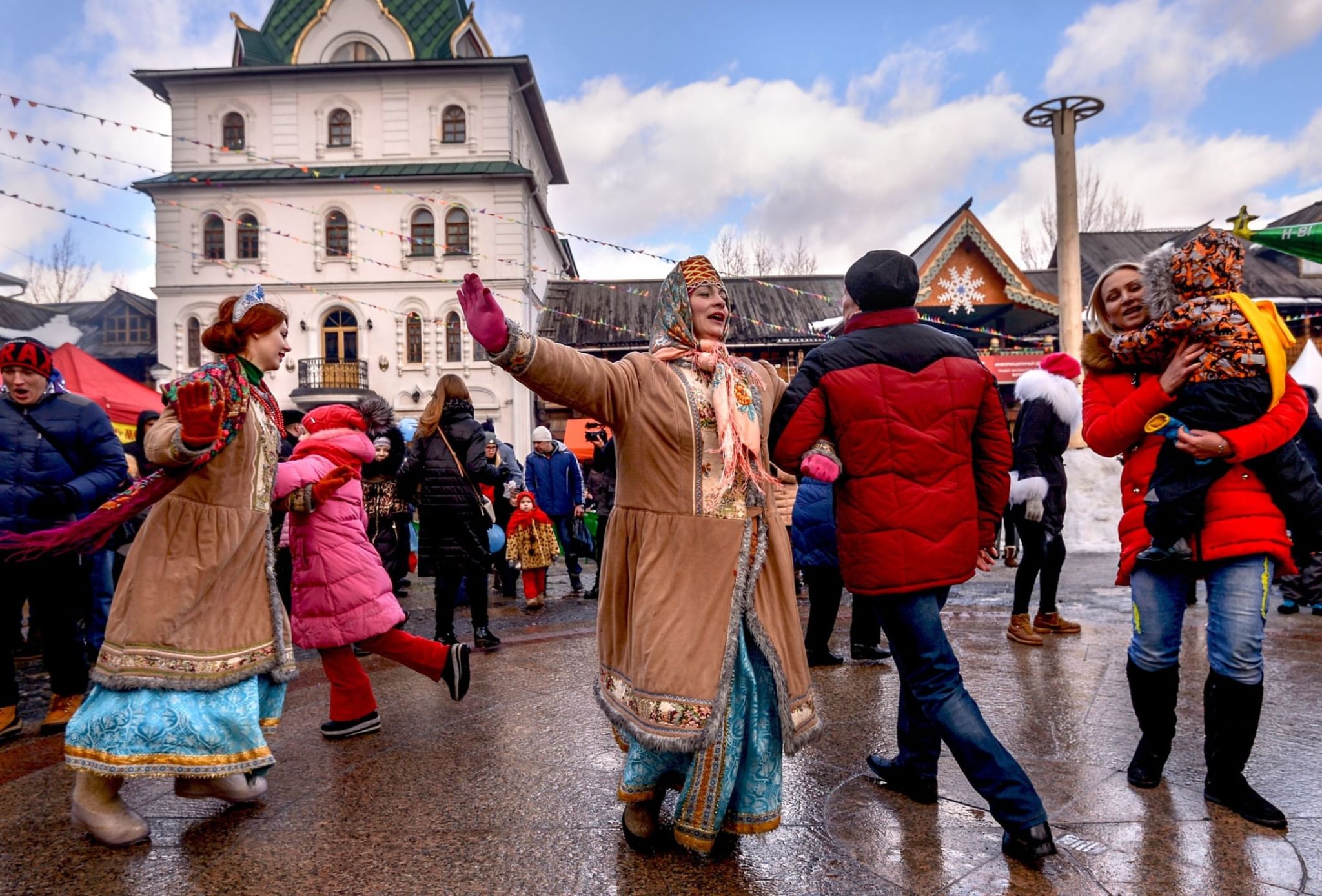 празднование масленицы в москве