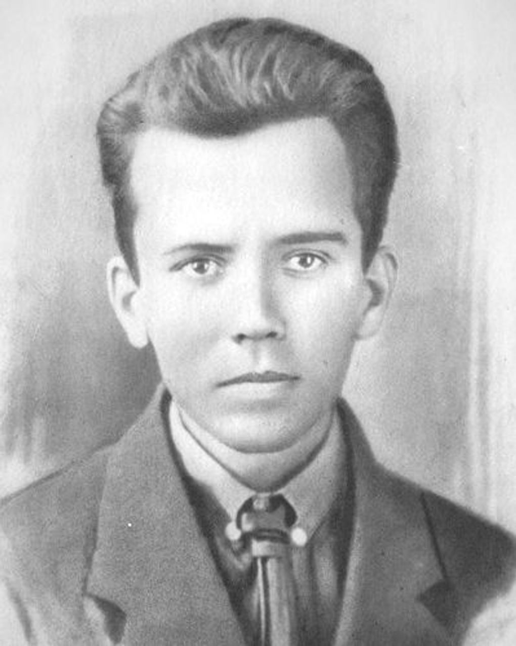 Николай Островский. Харьков (Украина) (?), 1926 год. Государственный музей — культурный центр «Интеграция» имени Н.А. Островского, Москва