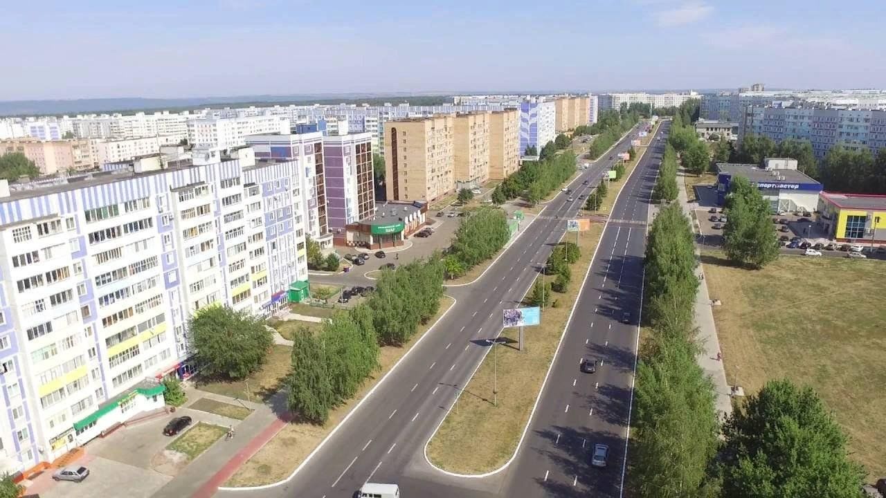 Сколько время в нижнекамске. Проспект Строителей Нижнекамск. Нижнекамск улица Строителей.