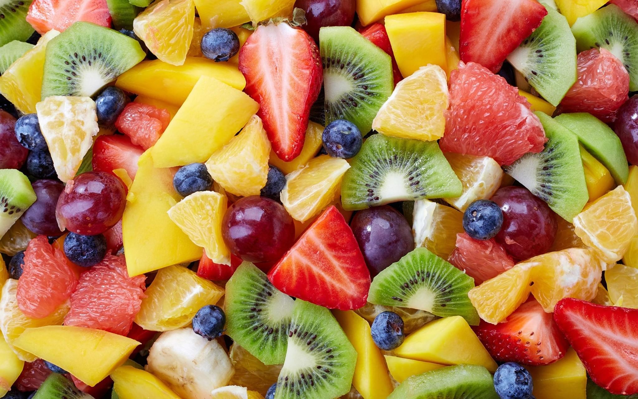 The best fruit. Фрукты на столе. Good fruit. The best fruit. The best fruit.