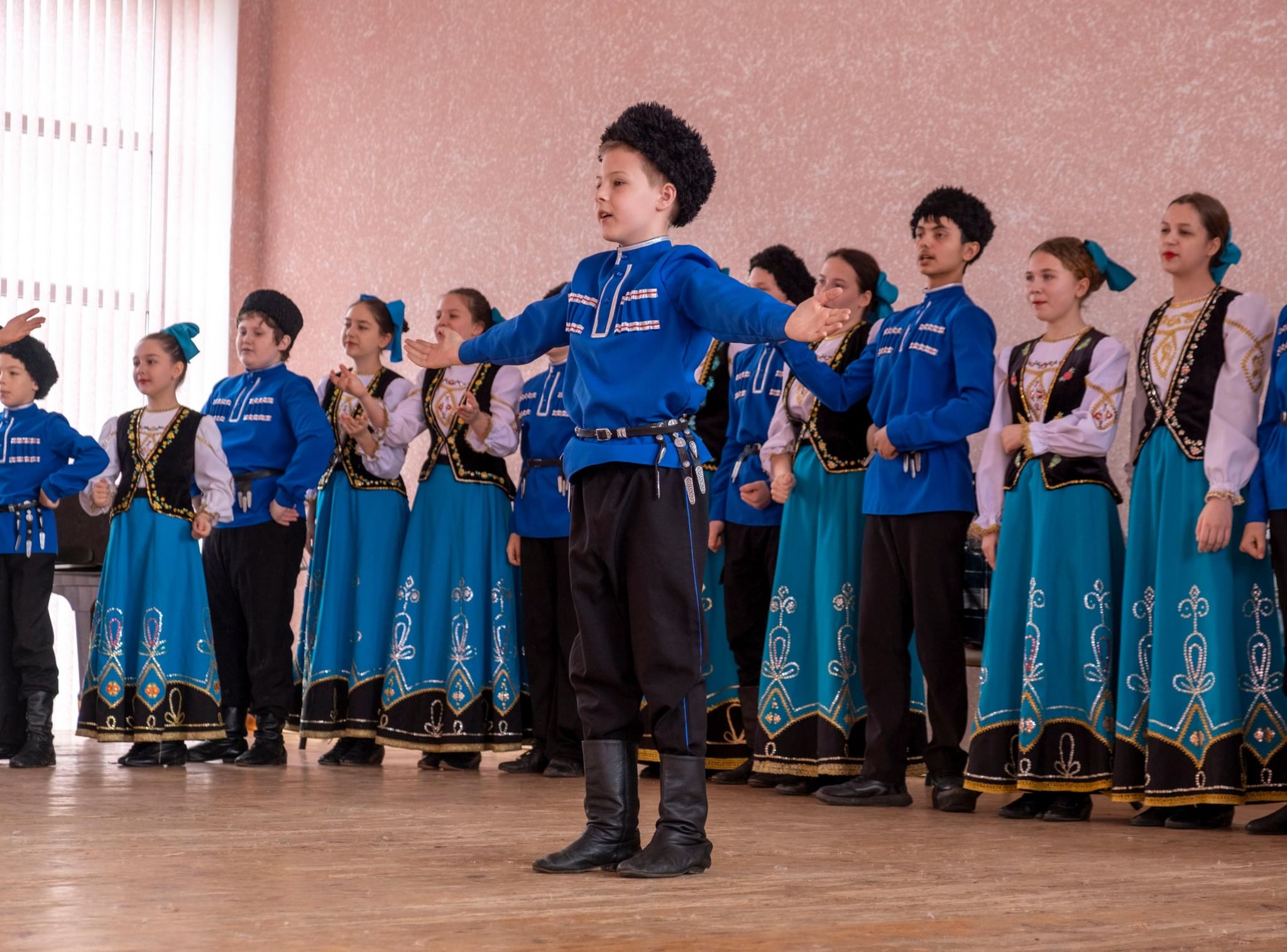 Село петь. Всероссийский хоровой фестиваль. Педагогического фестиваля «признание – 2022» Ставропольский край. Победители русской народной песни 2022 в Ставрополе. Концерт в Ставрополе 2022 og Buba трансляция.