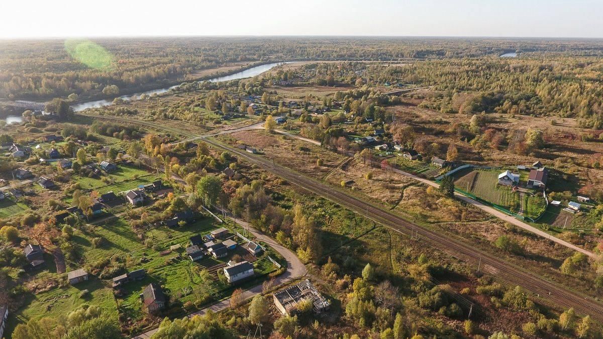 Поселок полой. Посёлок пола Новгородская область. Пола Парфинский район Новгородская область. Пола Парфинский район. Посёлок пола Новгородская область Парфинский район фото.