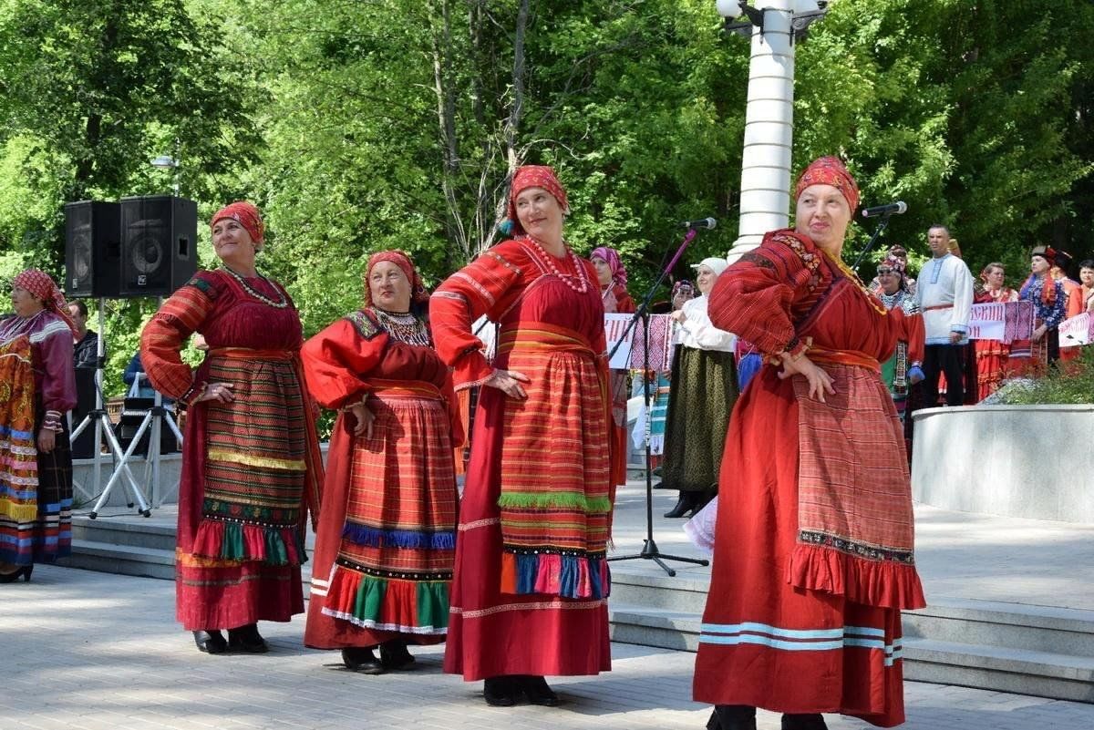 Праздник воронежская область. Фольклорная Весна в Воронеже. Традиции Воронежской области. Фольклор Воронежской области. Проводы весны в Воронежской области.