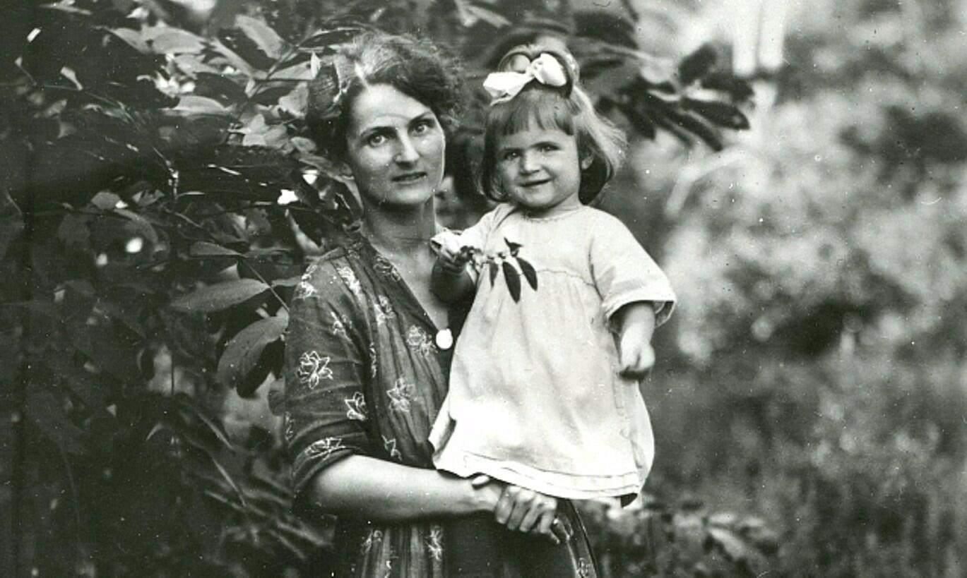 Семья врага. Маргарита Николаевна Арсеньева. Дочь Арсеньева Владимира Клавдиевича. Жена Арсеньева Владимира Клавдиевича. Анна Константиновна Арсеньева.