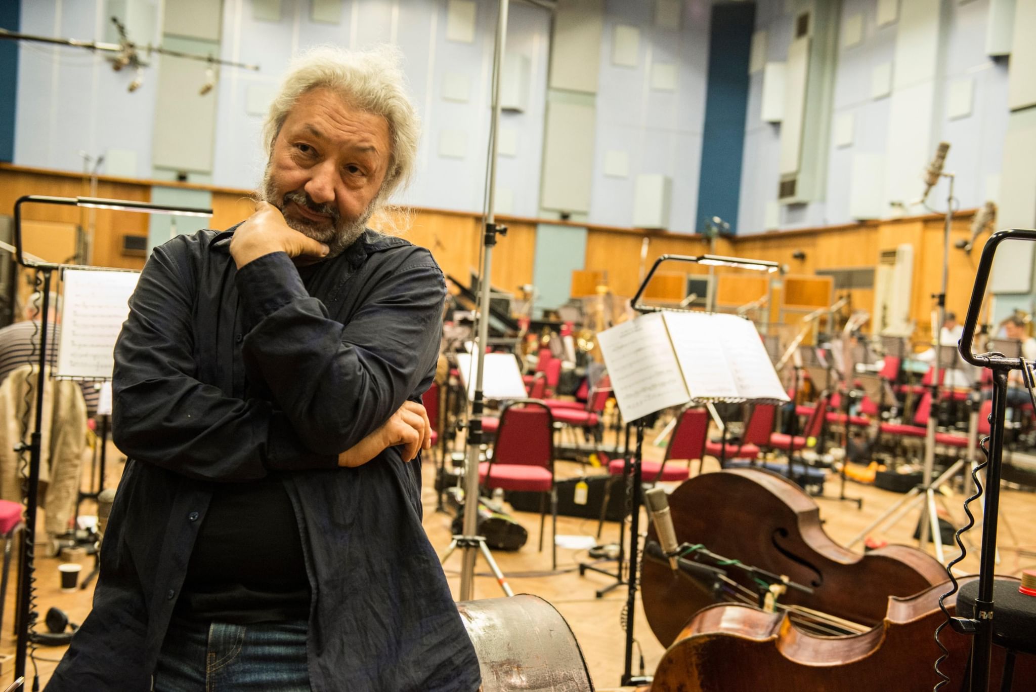 томми эммануэль гитара. лет музыкант. лет музыкант. лет музыкант. уличный гитарист.