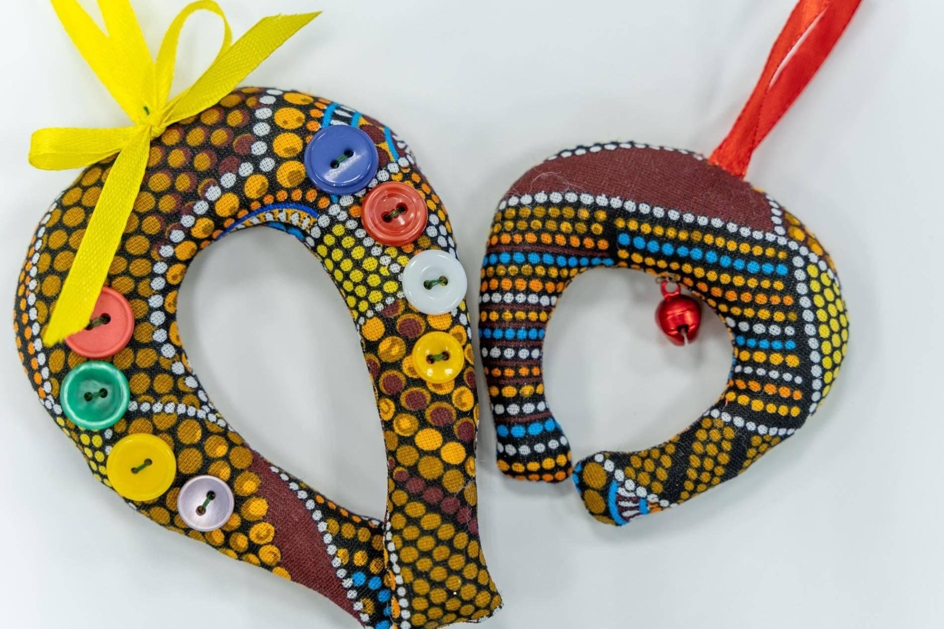 Подкова над дверью