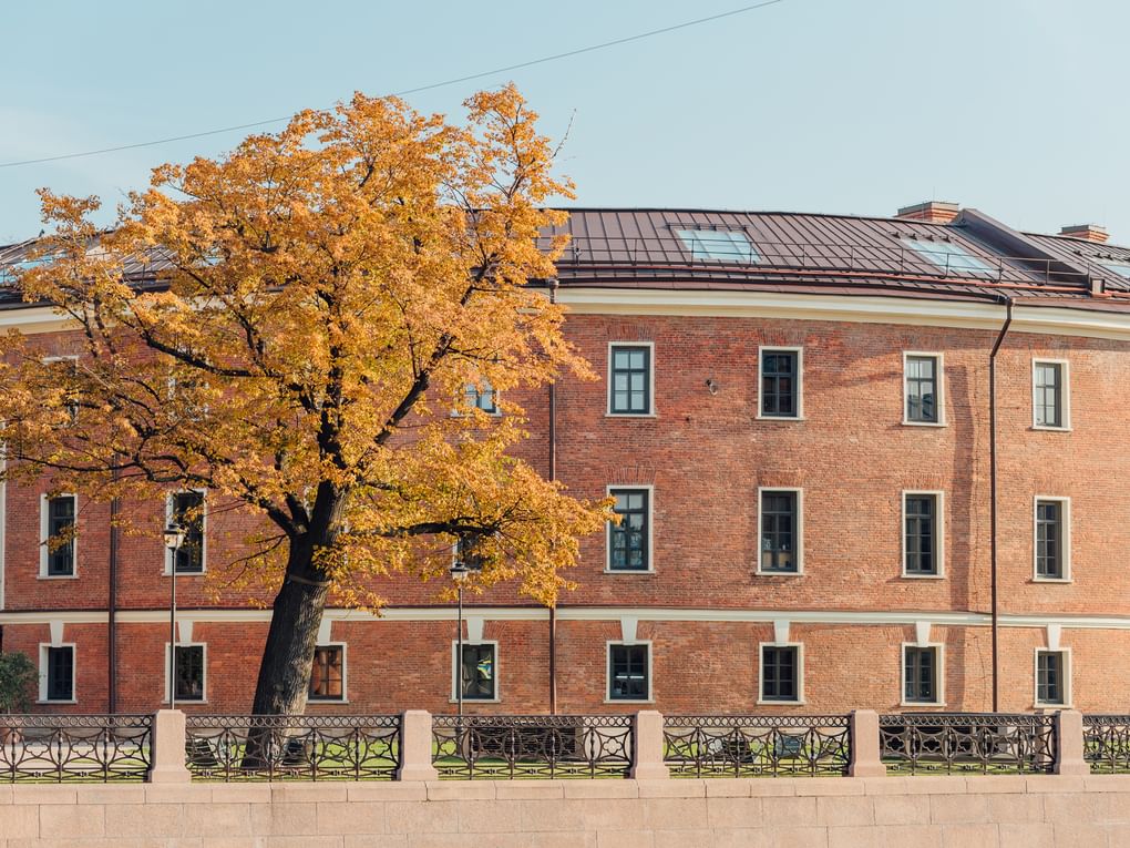 Здание «Бутылка» на острове Новая Голландия, Санкт-Петербург. Фотография предоставлена пиар-службой проекта «Новая Голландия: культурная урбанизация»