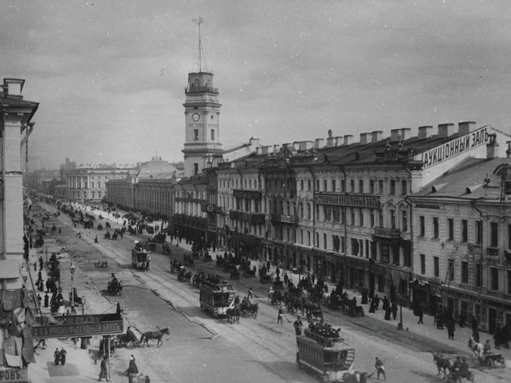 Невский проспект. Санкт-Петербург, 1900–1907 годы. Фотография: Карл Булла / Мультимедиа Арт Музей, Москва